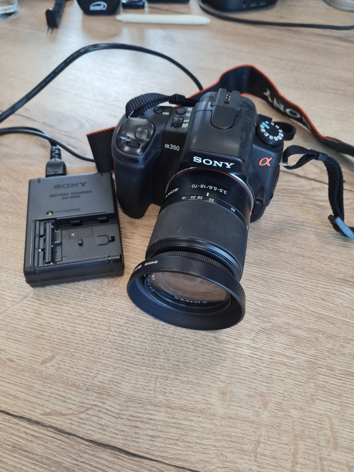Sony Alpha A350 foto camera, 14 megapixels, Spiegelreflex, Oplader, Ophalen of Verzenden