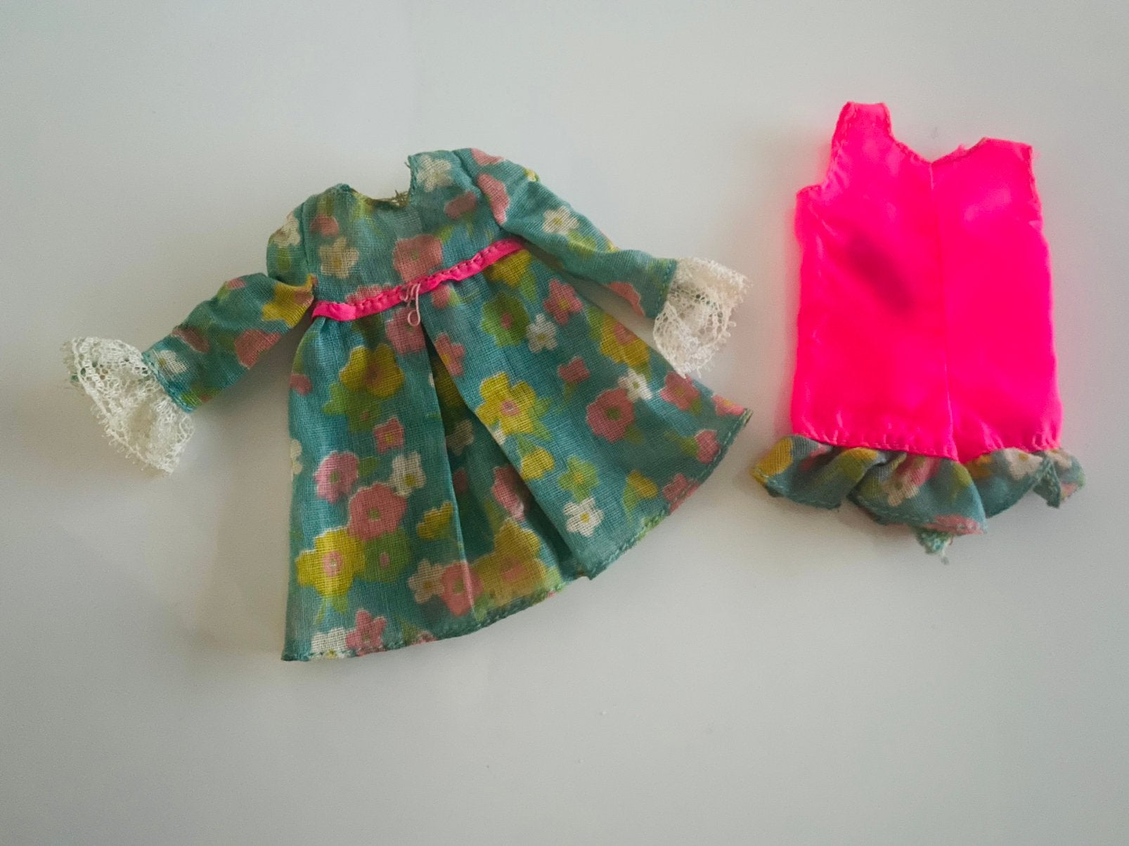 Barbie Skipper vintage Posy Party #1955 uit 1968, Ophalen of Verzenden, Gebruikt, Kleertjes