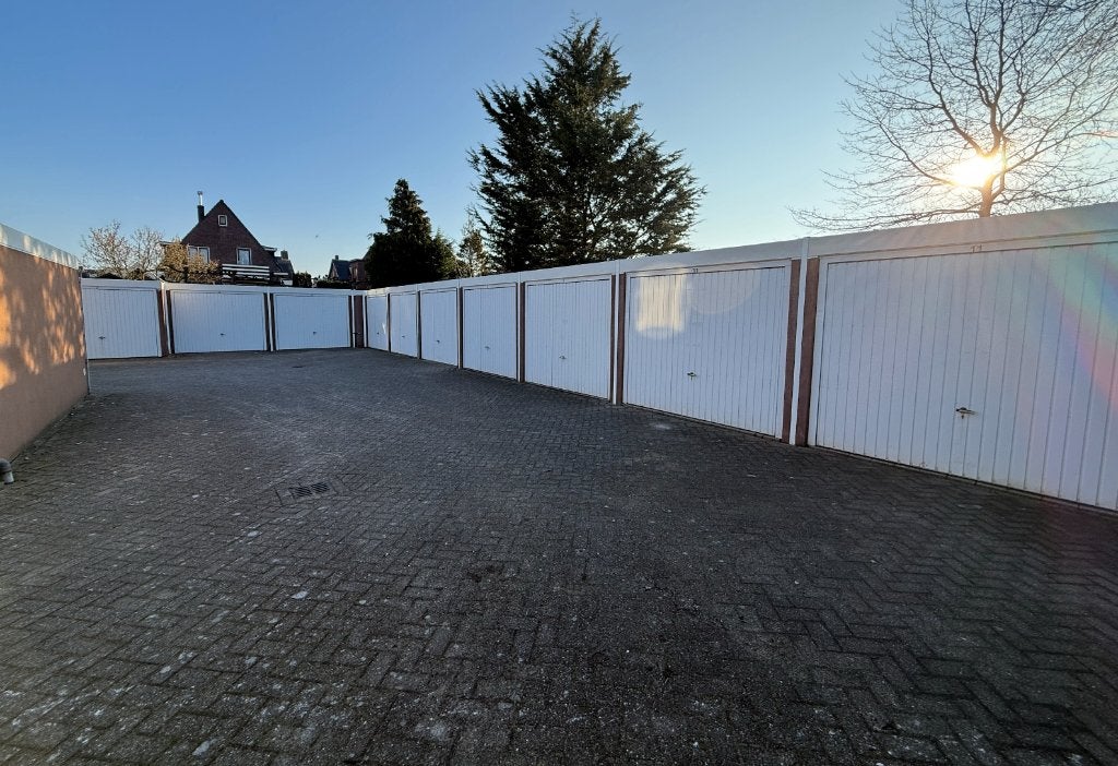 Unieke garagebox (35m2) te koop Lisse, Auto diversen, Autostallingen en Garages