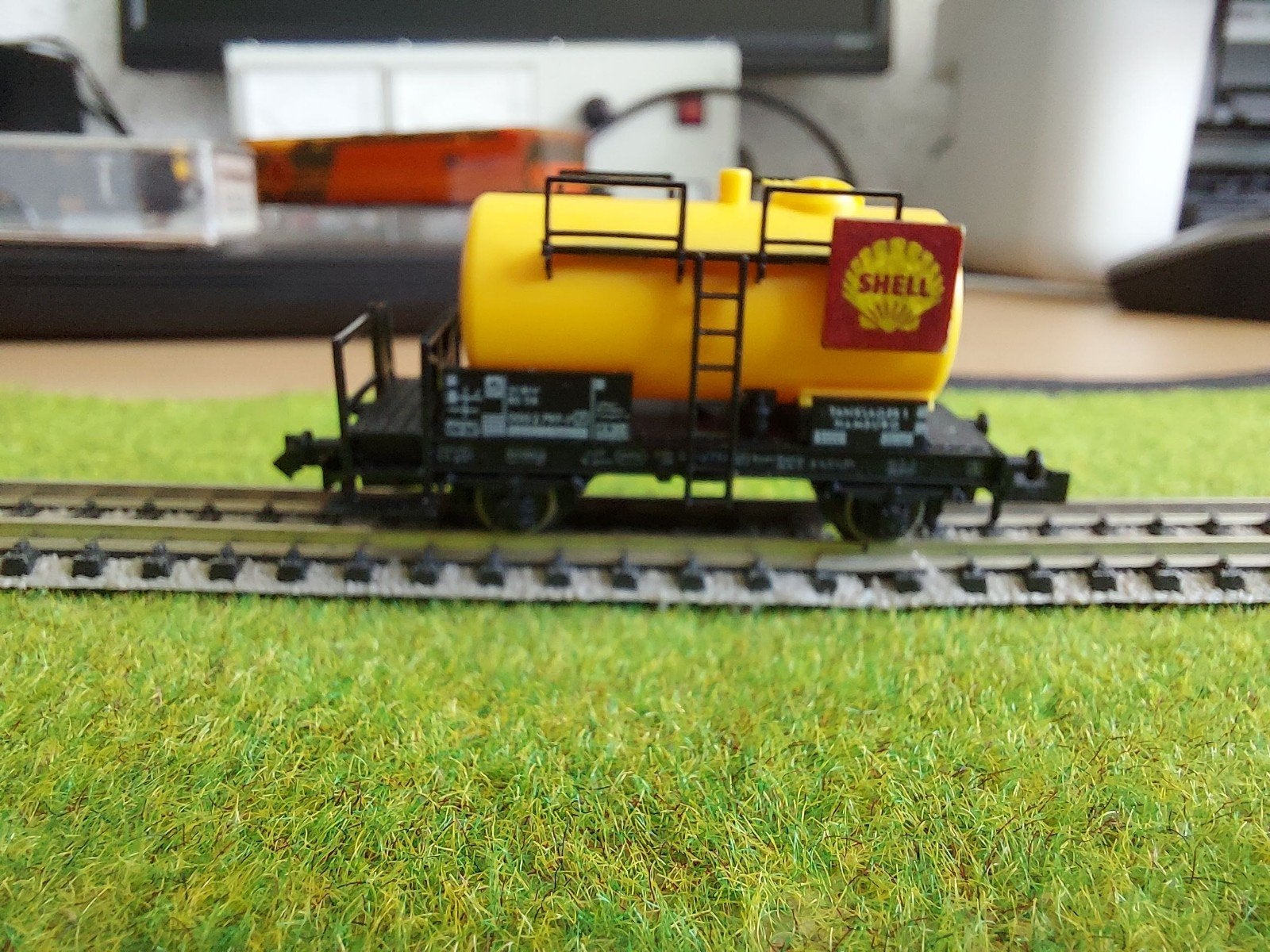 Fleischmann 8401 Shell Tankwagon - Zo goed als nieuw, Gelijkstroom, Fleischmann, Wagon, Ophalen of Verzenden