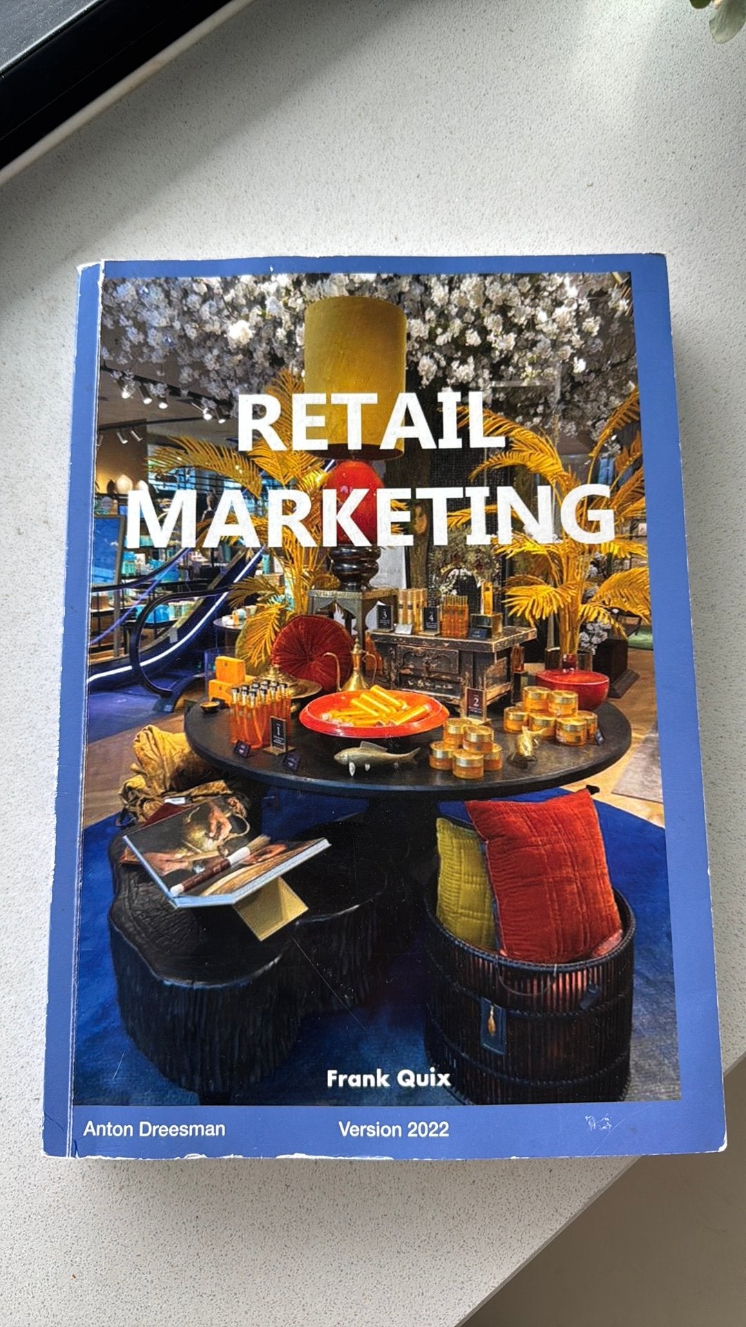 Retail Marketing book - Anton Dreesman - barely used - UvA, Boeken, Ophalen of Verzenden, Zo goed als nieuw