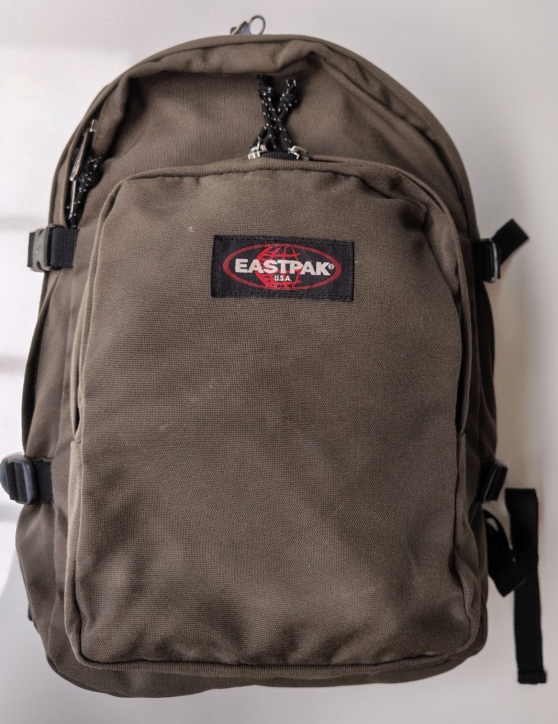 Stevige Eastpak rugzak, 25 tot 40 cm, Ophalen of Verzenden, Zo goed als nieuw, 30 tot 45 cm