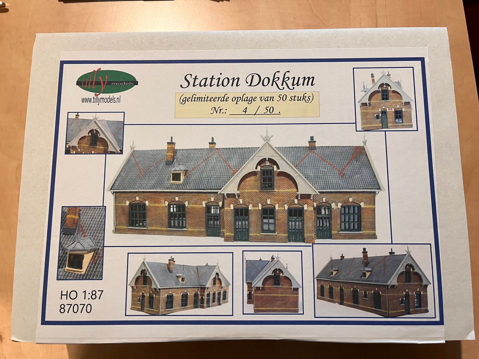 Tilly Models Station Dokkum 87070, nieuw in ovp, Ophalen of Verzenden, Nieuw, 1:50 tot 1:144