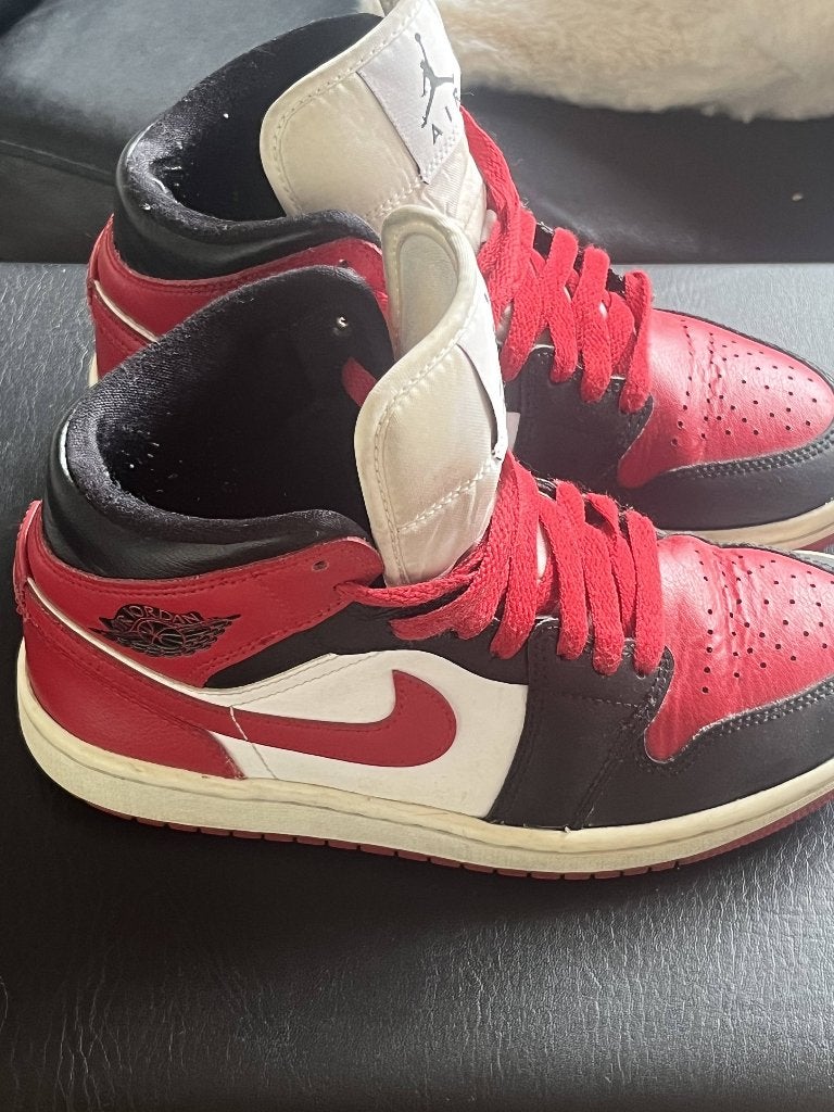 Air jordan nike mt 35.5, Kinderen en Baby's, Kinderkleding | Schoenen en Sokken, Ophalen, Gebruikt, Nike air jordan, Jongen of Meisje