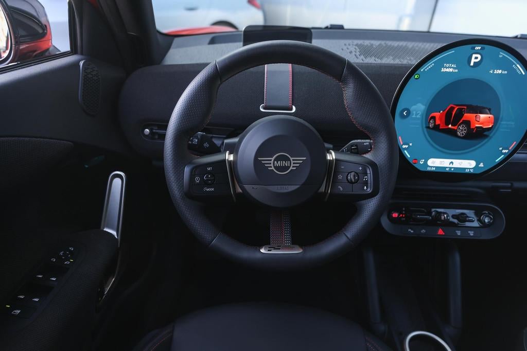 MINI Aceman SE / John Cooper Works / Pakket M / 18" JCW Slid, Gebruikt, Met garantie (alle), Aceman, SUV of Terreinwagen