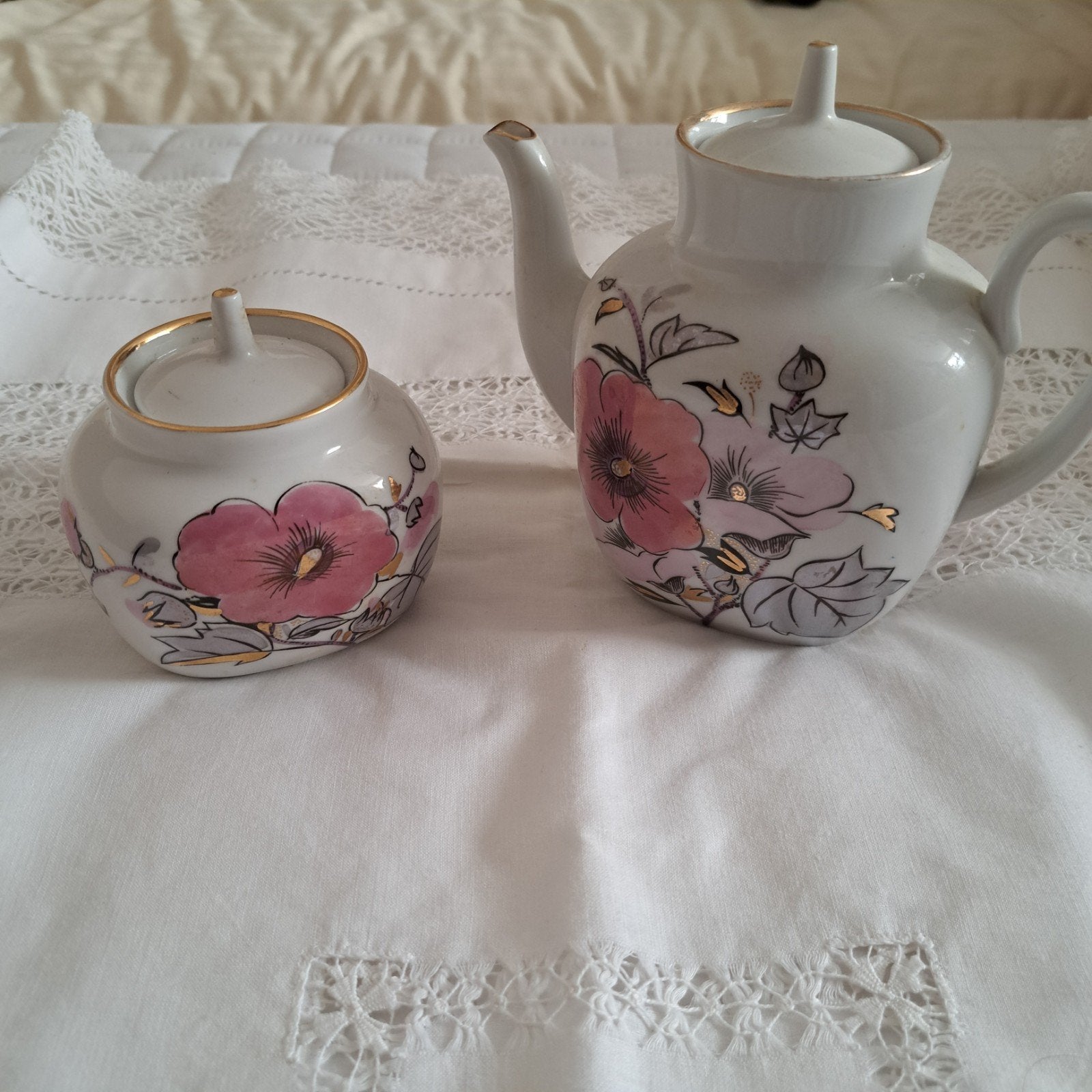 Lomonosov vintage theepot en suikerpot, Antiek en Kunst, Ophalen of Verzenden