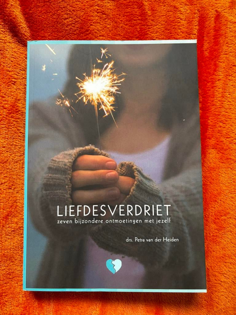 Liefdesverdriet: Zeven bijzondere ontmoetingen met jezelf, Boeken, Romans, Gelezen, Nederland, Ophalen of Verzenden