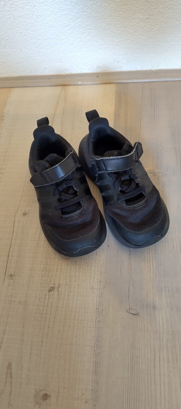 Adidas sneakers maat 25, Adidas, Gebruikt, Ophalen of Verzenden, Jongen of Meisje