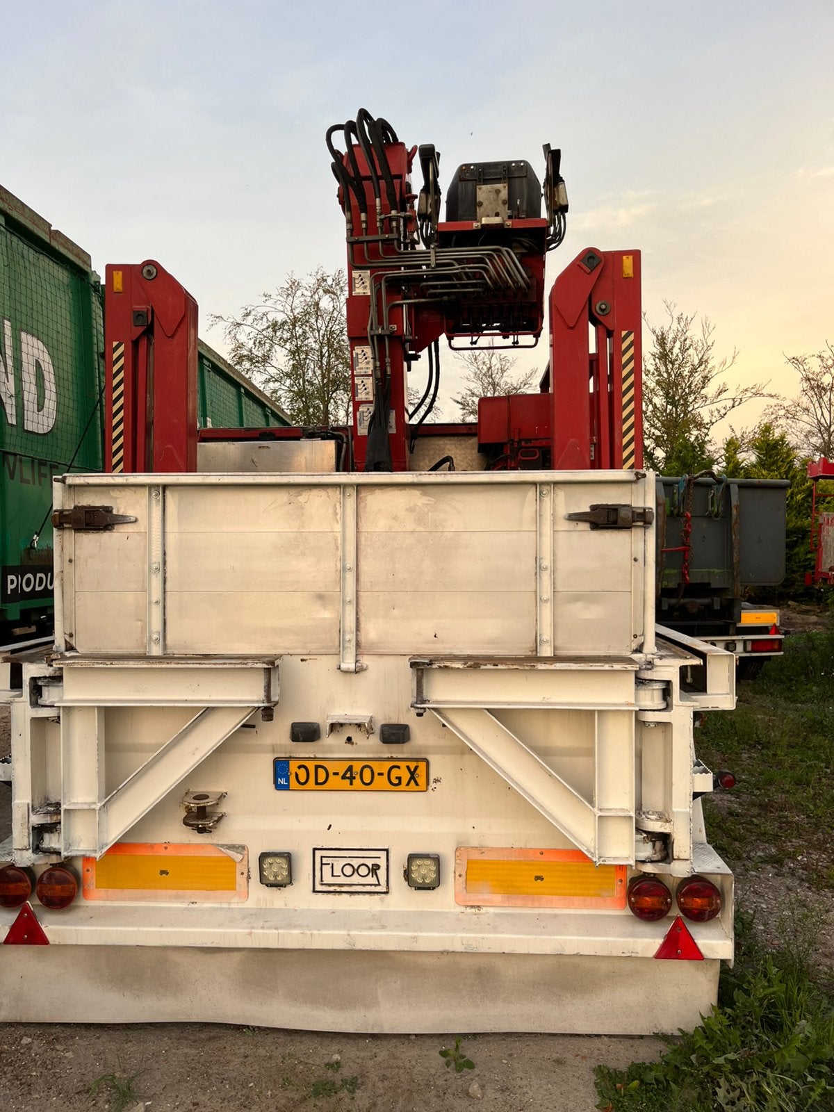 Stenen trailer hiab 130r, Particulier, Te koop