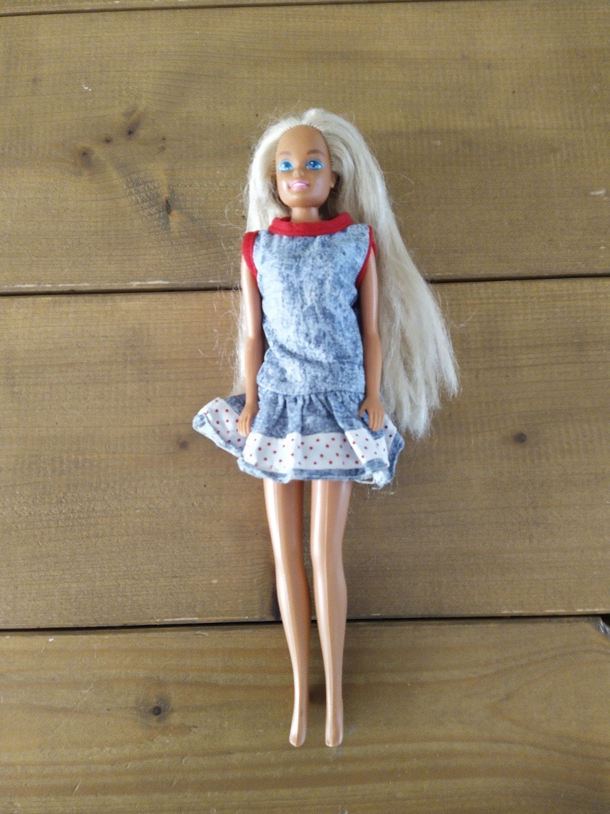 Vintage Barbie pop uit 1976 met originele kleding, Ophalen of Verzenden