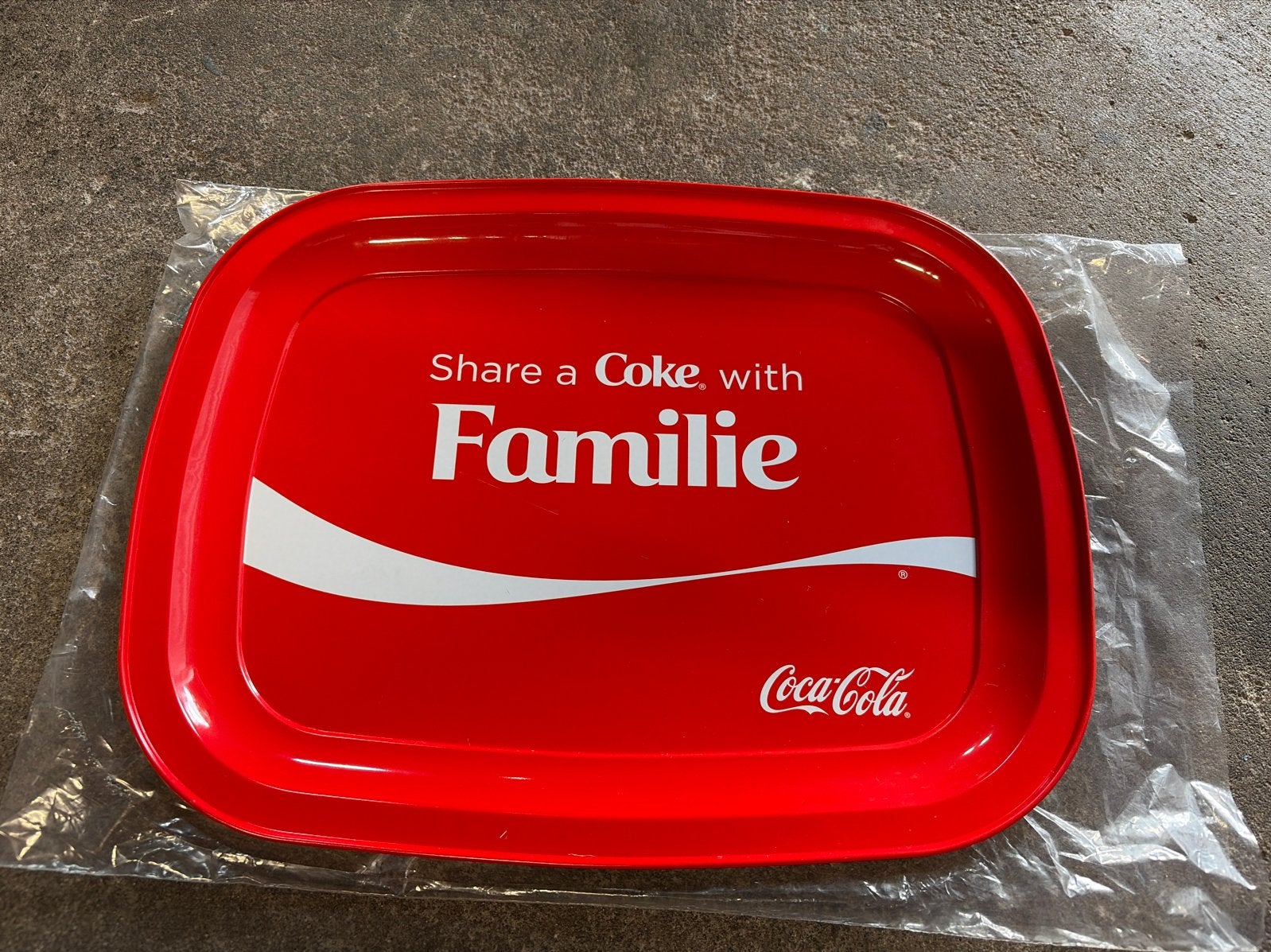 Coca-Cola dienblad - Share a Coke with Familie, Ophalen of Verzenden, Nieuw, Gebruiksvoorwerp