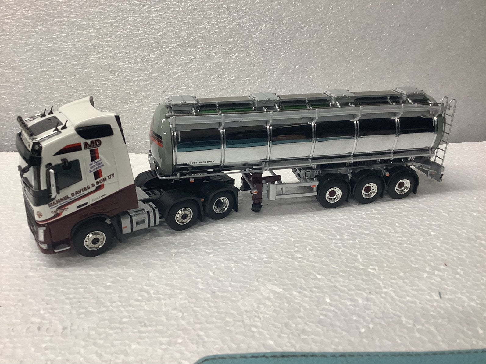 Volvo tanktrailer, Ophalen of Verzenden, Zo goed als nieuw, Bus of Vrachtwagen, Wsi