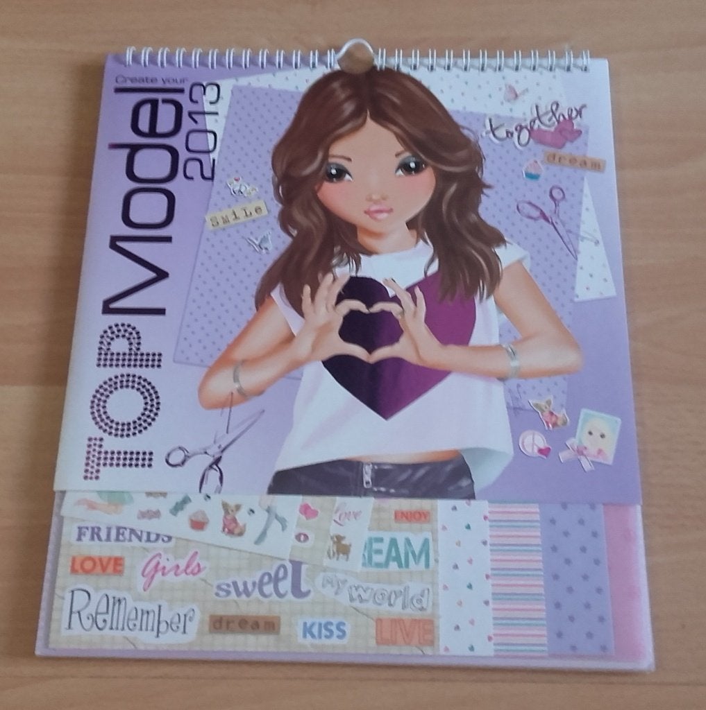 TOPModel Kalender 2013, Ophalen, Maandkalender, Nieuw