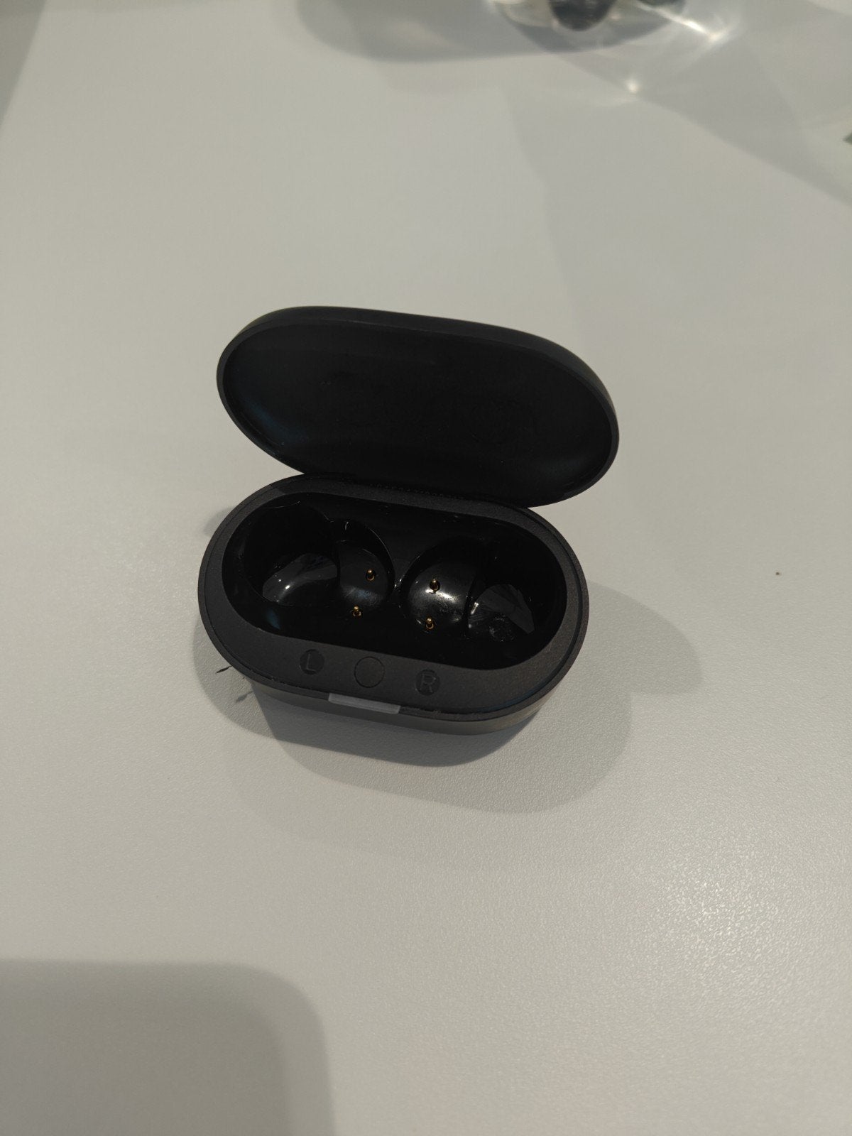 Philips Oplaaddoosje voor Oordopjes - Zwart, Audio, Tv en Foto, Koptelefoons, Gebruikt, Draadloos opladen, Ophalen of Verzenden