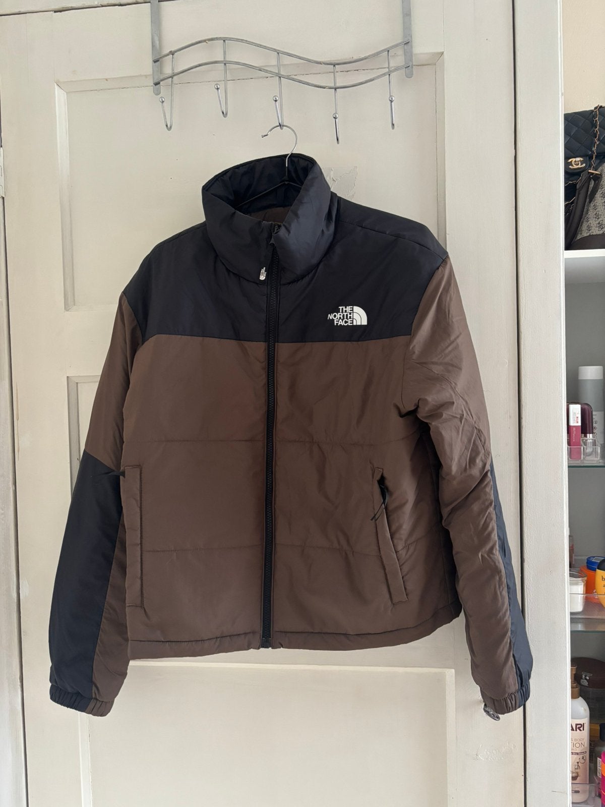 Mooie The North Face Gosei Puffer in de kleur Latte, Verzenden, Zo goed als nieuw, Maat 42/44 (L), Meerkleurig