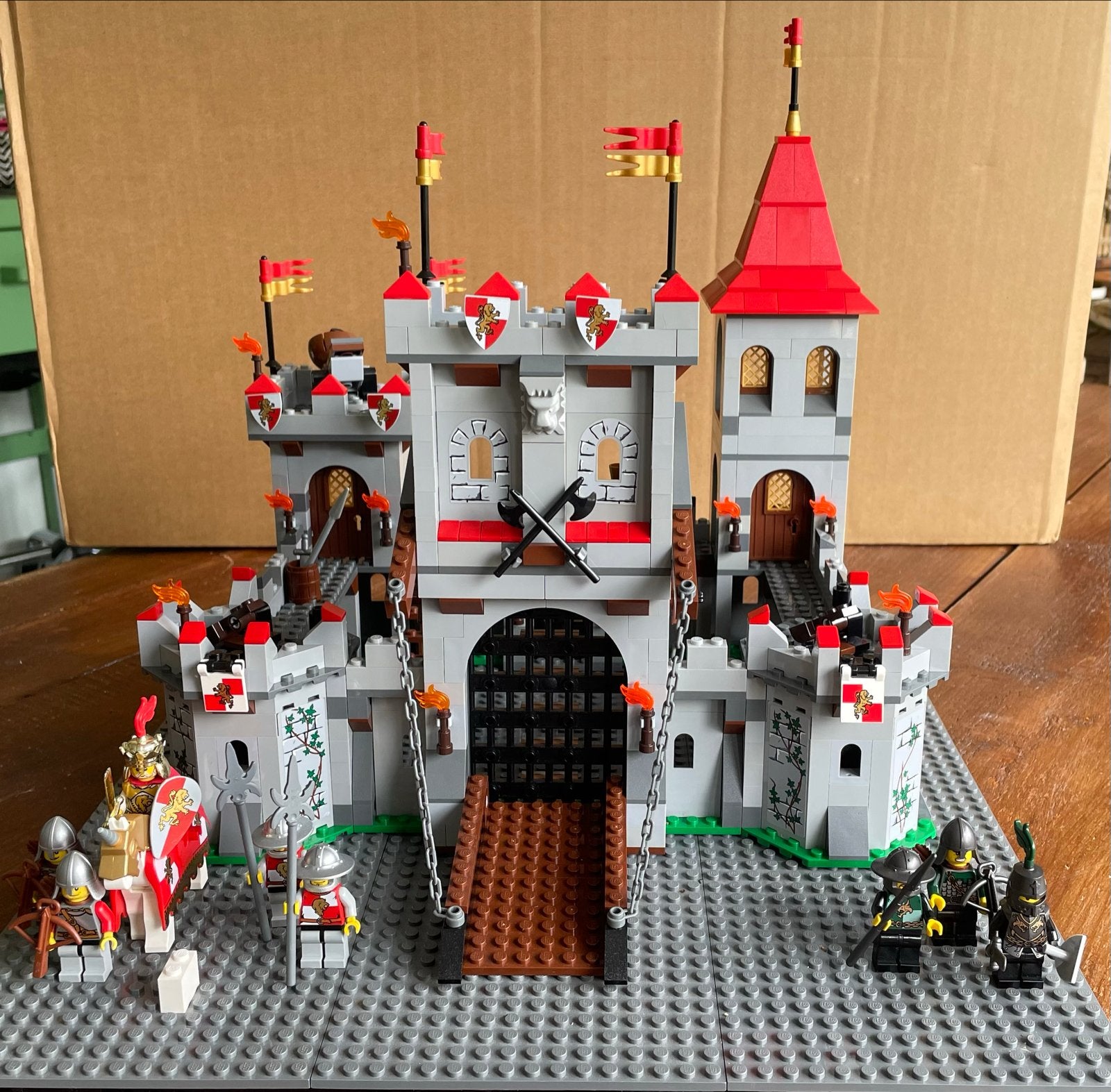 Lego Kingdoms 7946 Koningskasteel uit 2010 - Compleet, Ophalen, Gebruikt, Lego, Compleet