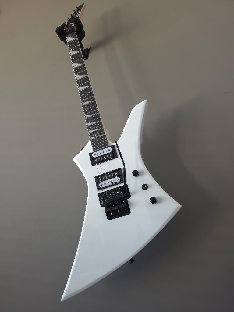 Jackson JS32 Kelly Snow White, Muziek en Instrumenten, Ophalen, Nieuw, Solid body, Overige merken