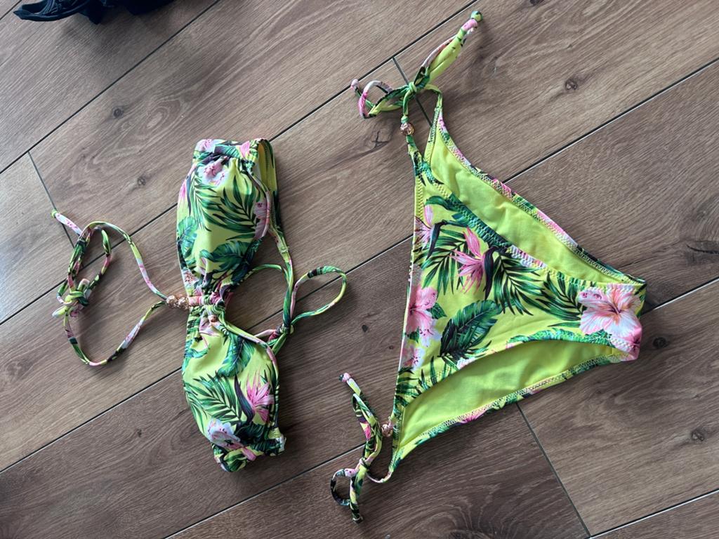 Nieuwe h&m bikini maat 38 m bloemen geel, Kleding | Dames, Ophalen of Verzenden, Nieuw, Geel, Bikini