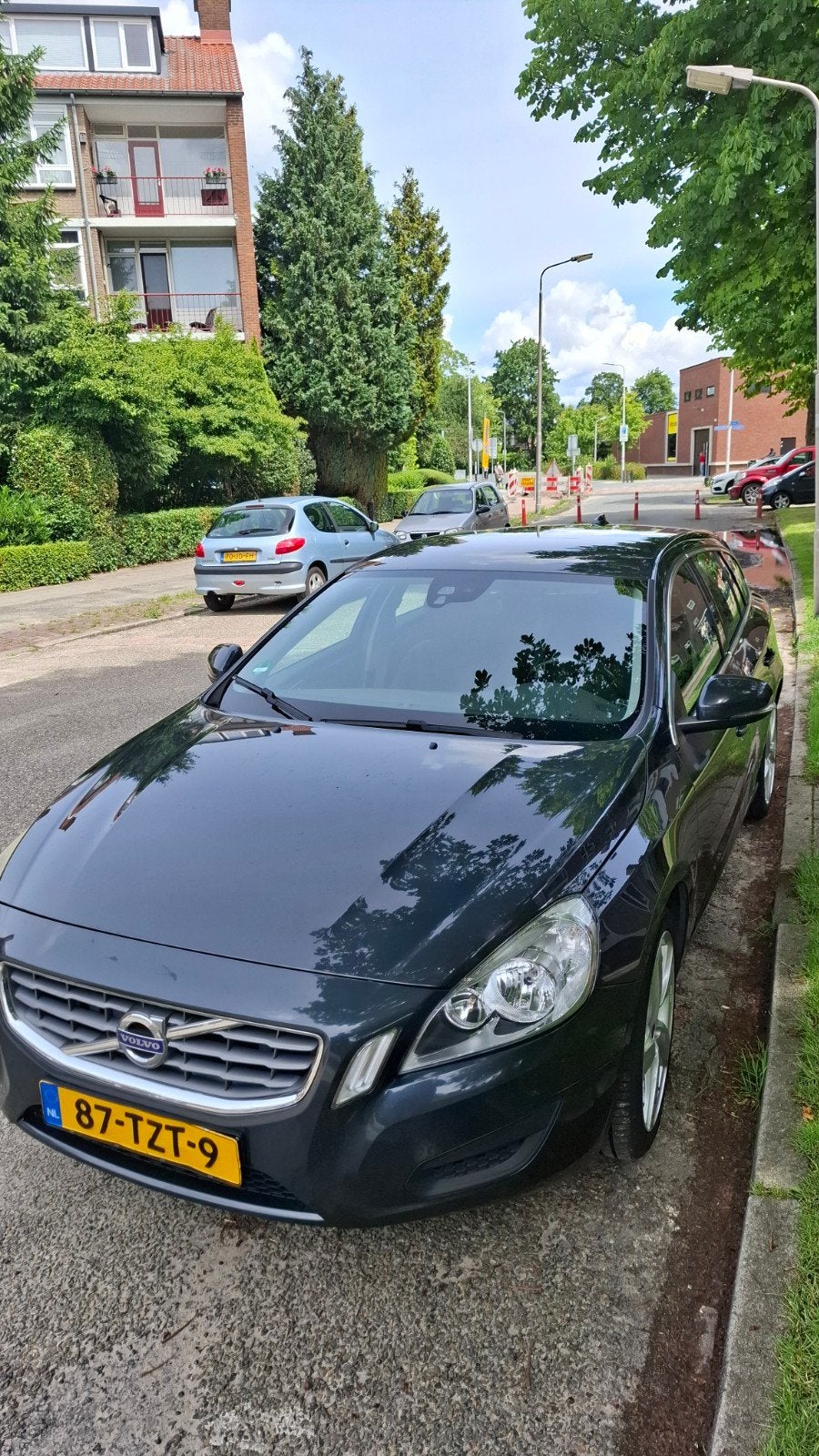 Volvo V60 150pk 2012 Recent groot onderhoud gehad!, Auto's, Voorwielaandrijving, 1596 cc, Navigatiesysteem, 4 cilinders