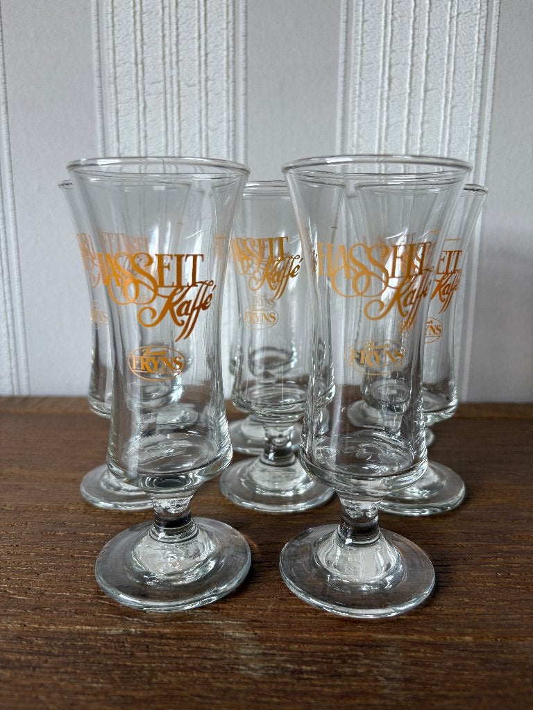 8x Vintage Hasselt Kaffé Glazen • Fryns Jenever, Verzamelen, Glas en Borrelglaasjes, Ophalen of Verzenden, Zo goed als nieuw, Overige typen