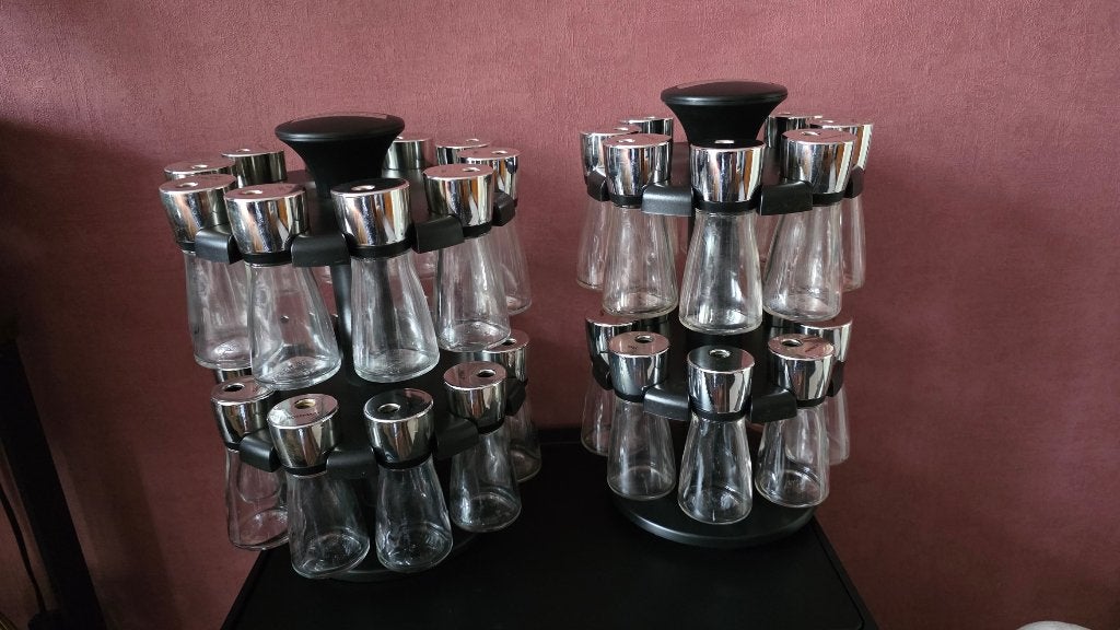 Cole & Mason🌿🌿2x Kruiden Carrousels🌿Met 20 en 16 Potjes, Ophalen, Zwart, Glas, Overige typen
