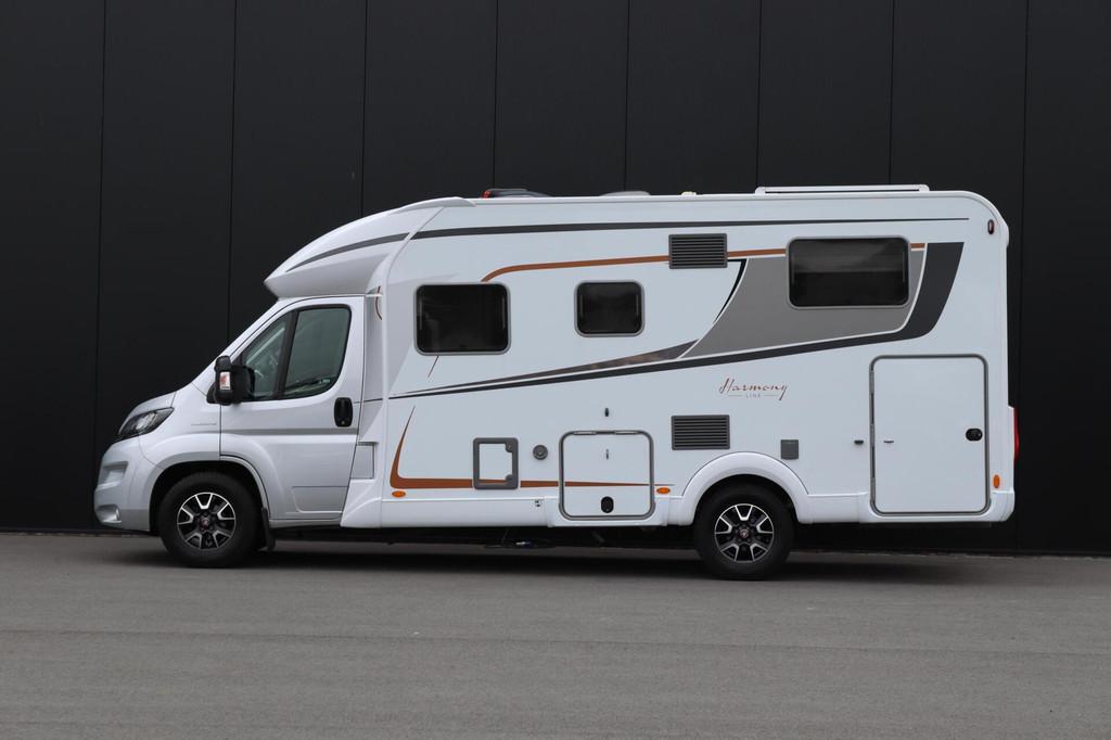 Bürstner Lyseo Harmony Line 140pk Automaat | Vlakke vloer!, Caravans en Kamperen, Campers, Automaat, Hordeur, Tot en met 2, Bedrijf