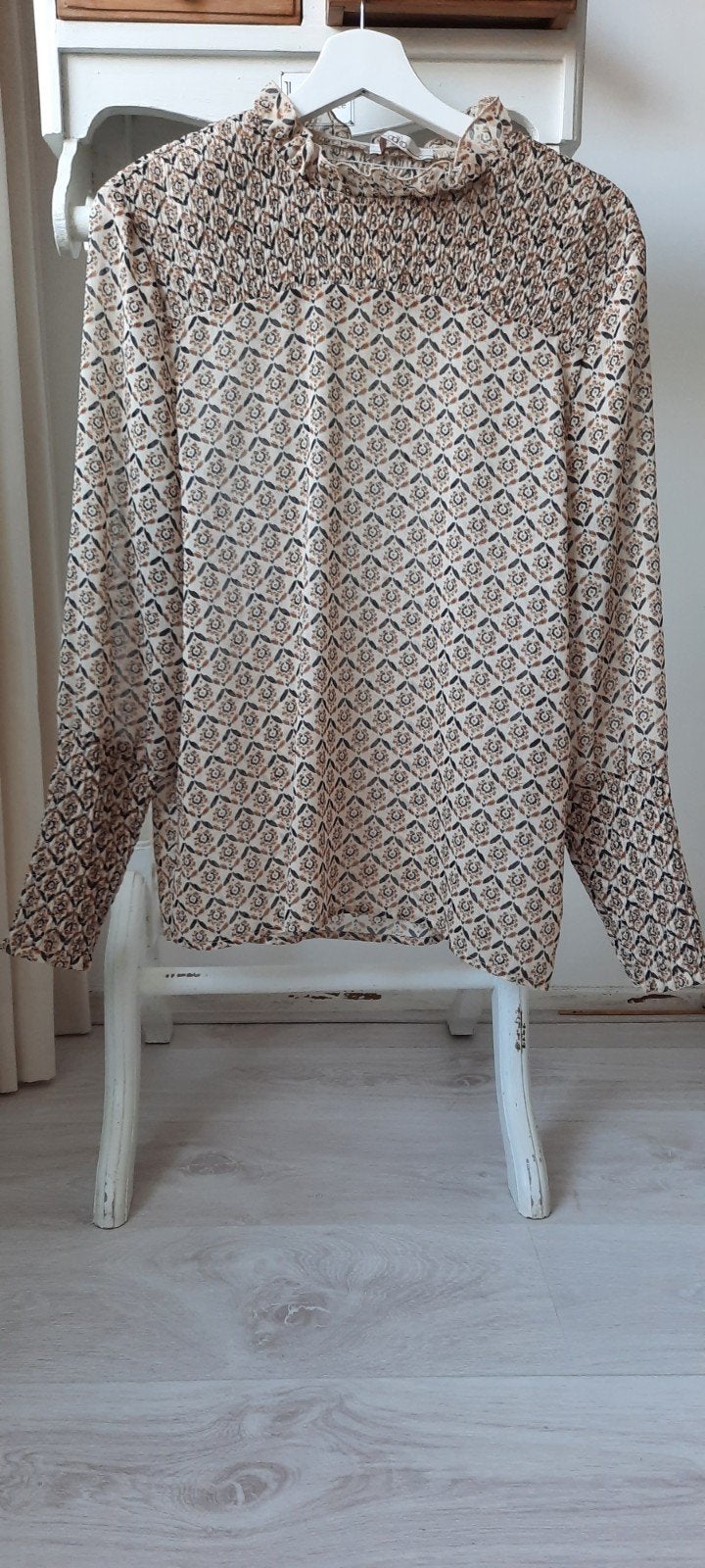 Aaiko blouse mt. 36, Aaiko, Verzenden, Beige, Zo goed als nieuw