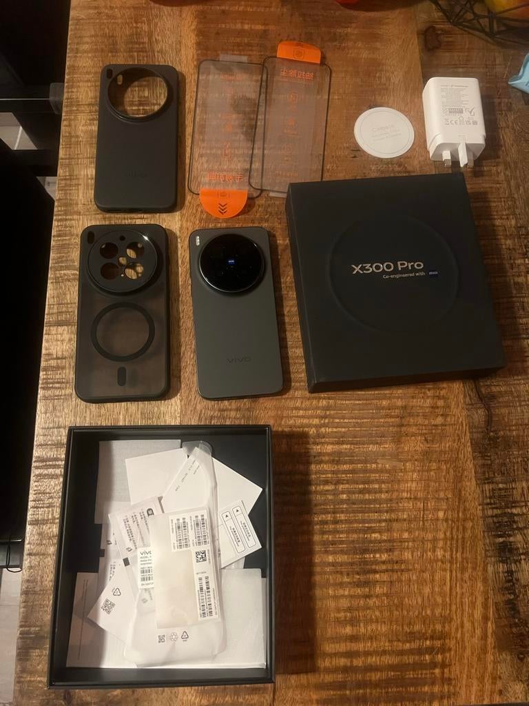 Vivo x300 pro Global 512GB  (6510 mAh batterij) + snellader, Ophalen of Verzenden, Zo goed als nieuw