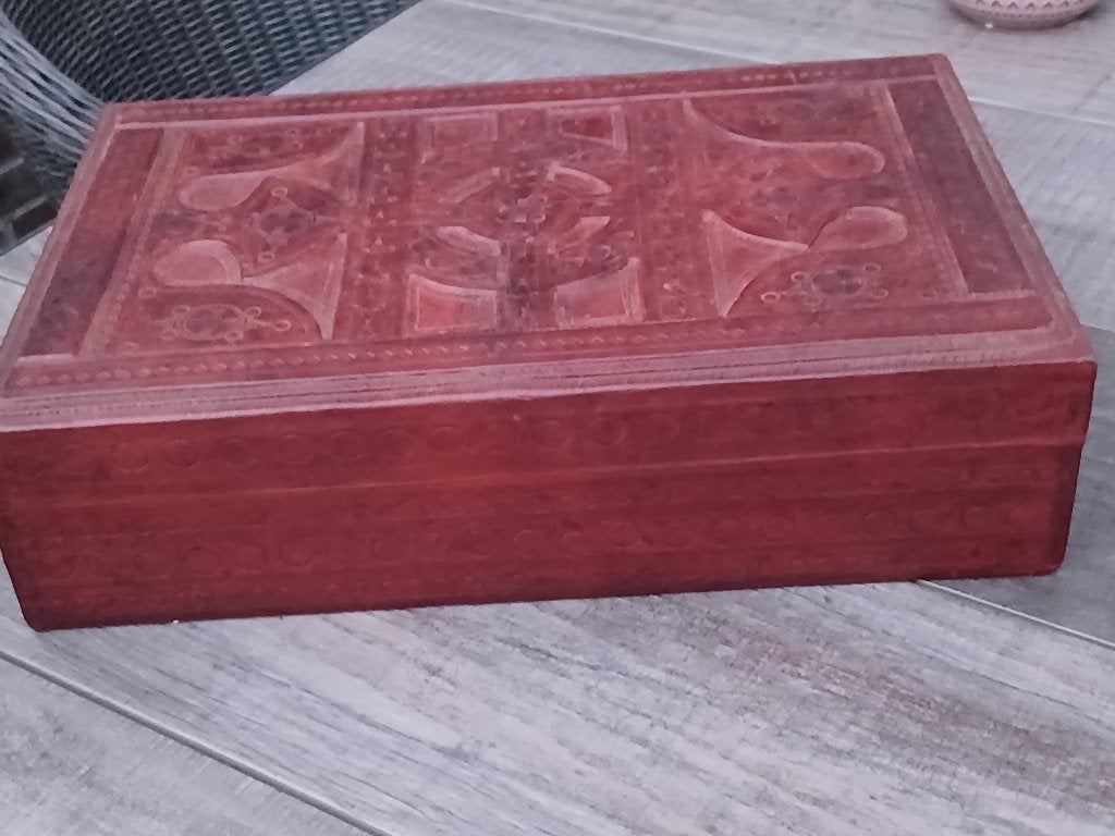 Mooie Antieke Met leer bekleedde Kist met 2 kleine kistjes, Antiek en Kunst, Ophalen of Verzenden
