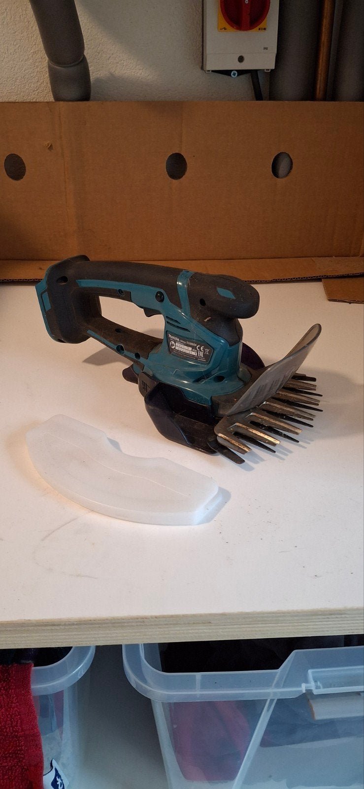 makita 18v grasschaar dum604, Tuin en Terras, Ophalen, Zo goed als nieuw, Accu, Makita