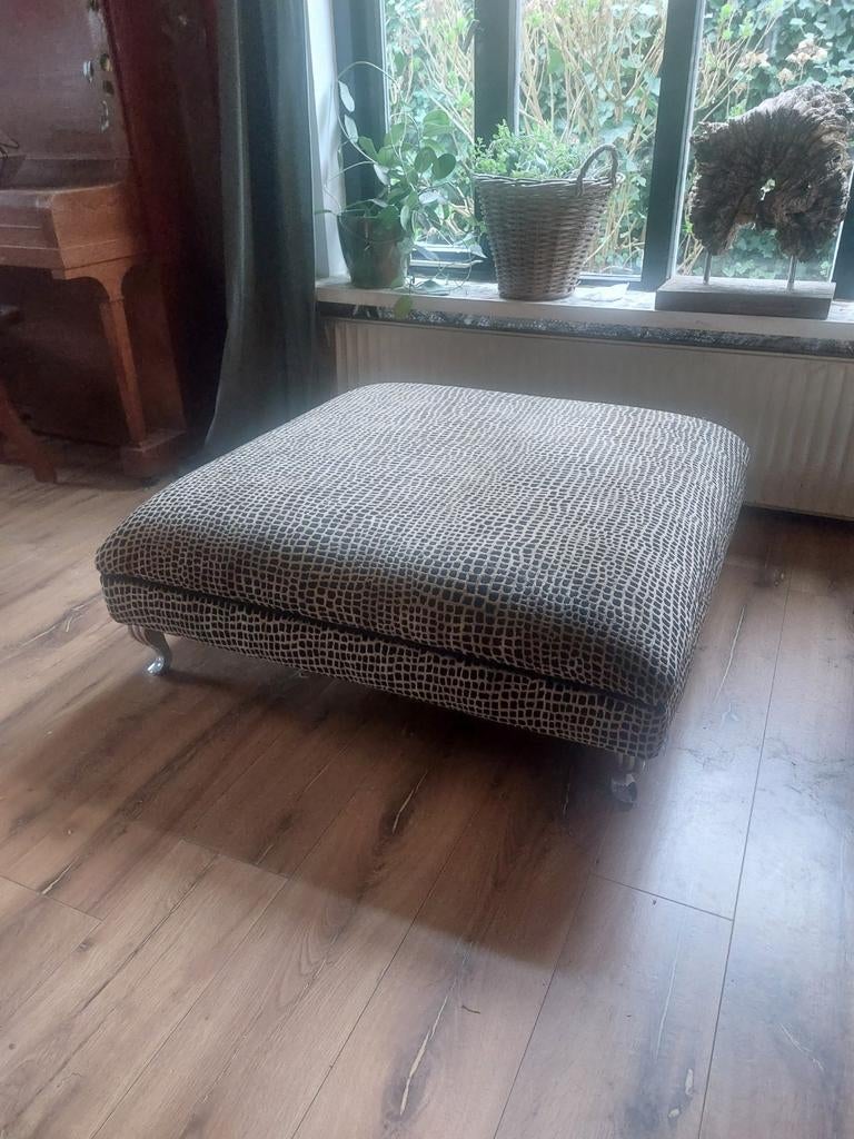 Panterprint poef te koop, Huis en Inrichting, Banken | Voetenbanken en Poefen, Ophalen of Verzenden, Rond, Minder dan 50 cm, Minder dan 50 cm