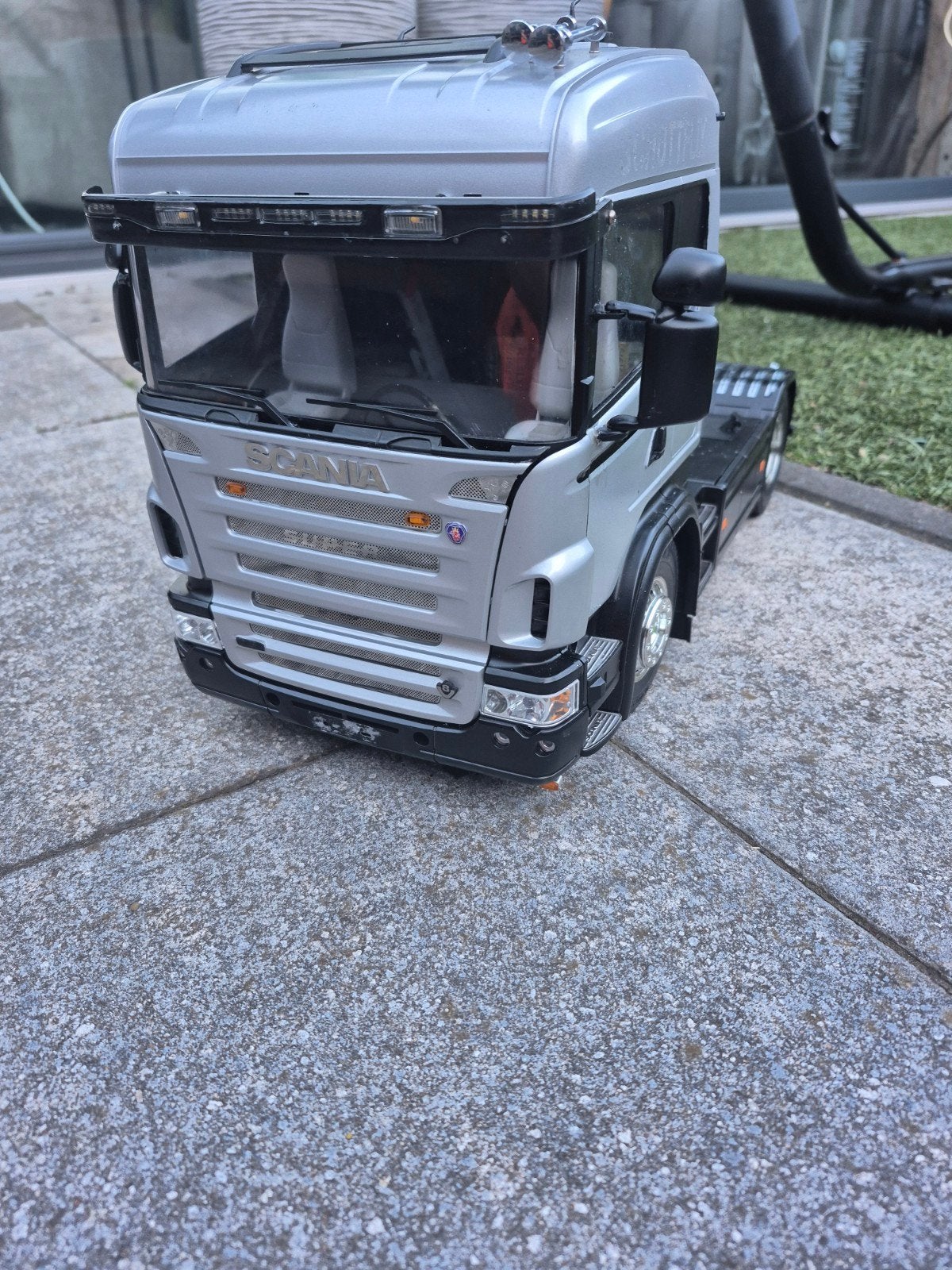Tamiya Scania R470 RTR 1/14 met kipper trailer, Groter dan 1:32, Ophalen of Verzenden, Zo goed als nieuw, Truck
