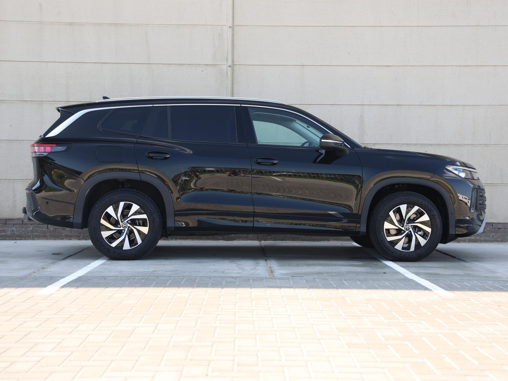 Volkswagen Tayron 1.5 eHybrid Life Edition 204PK DSG | Led |, Parkeersensor, Stof, Euro 6, 4 cilinders