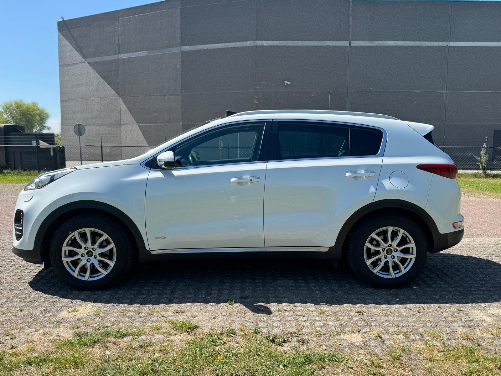 Kia Sportage 1.6 T-GDI 4WD GT-Line / PANO/LED/NAVI/LEDER, Auto's, Kia, Gebruikt, 4 cilinders, Wit, Leder