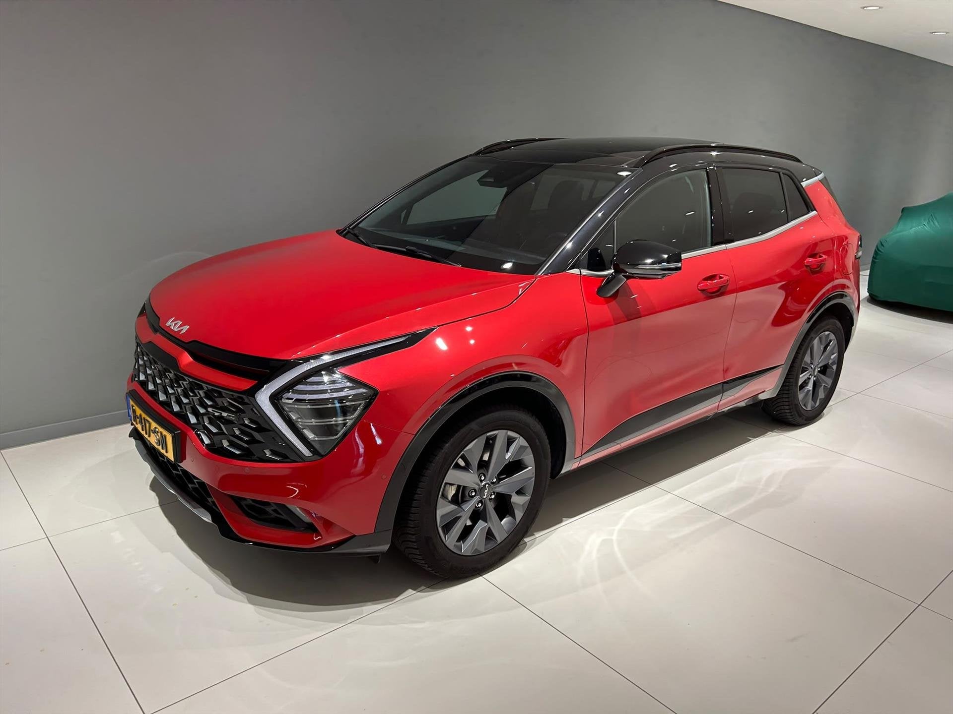 Kia Sportage 1.6 T-GDi 230pk Hybrid AT6 GT-PlusLine/ Trekhaa, Automaat, 12 maanden, Gebruikt, 4 cilinders