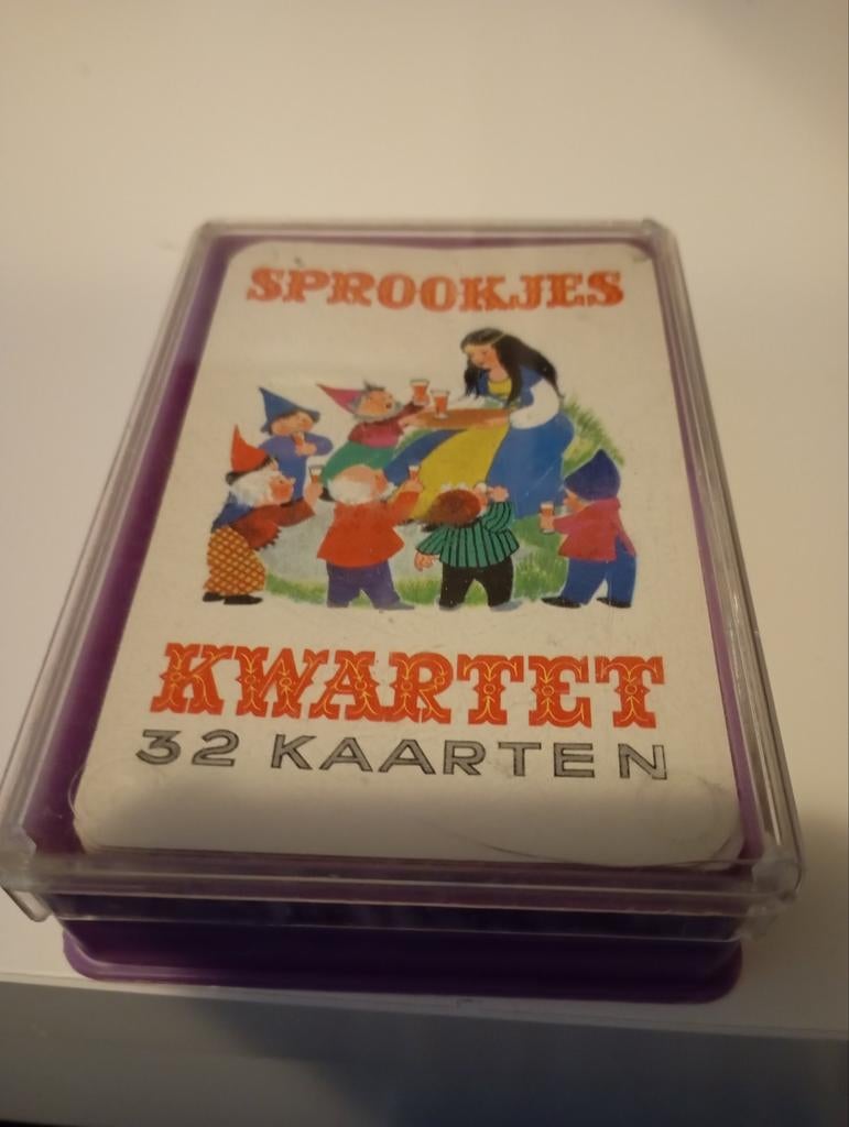 4 KWARTETTEN SPROOKJES TURTLES, SCOOBY-DOO,JIP-JANNEKE NU12€, Verzamelen, Ophalen of Verzenden, Speelkaart(en)