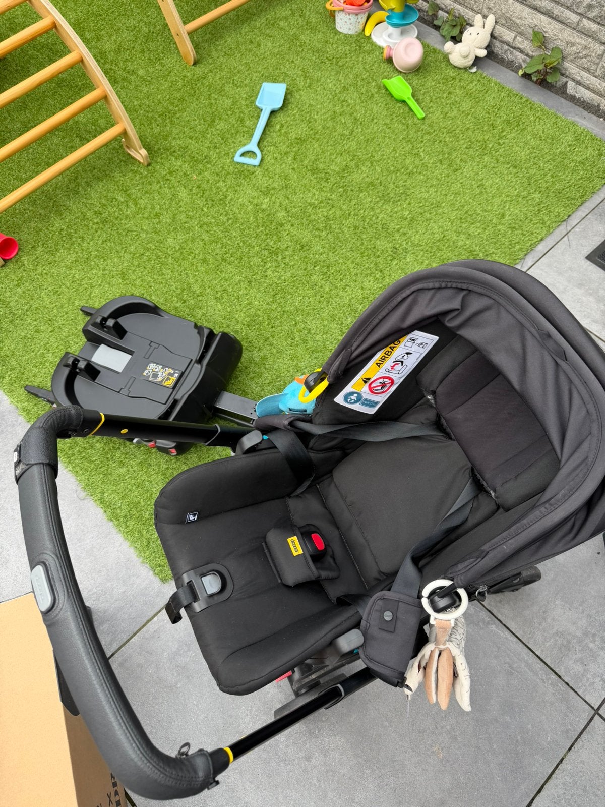 Doona X autostoel + Base, Overige merken, Autogordel, Ophalen of Verzenden, Zo goed als nieuw