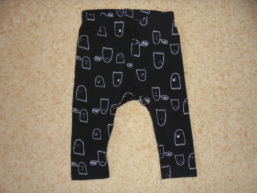 Zwart wit broekje NAME IT, Kinderen en Baby's, Broekje, Jongetje of Meisje, Ophalen of Verzenden, Zo goed als nieuw