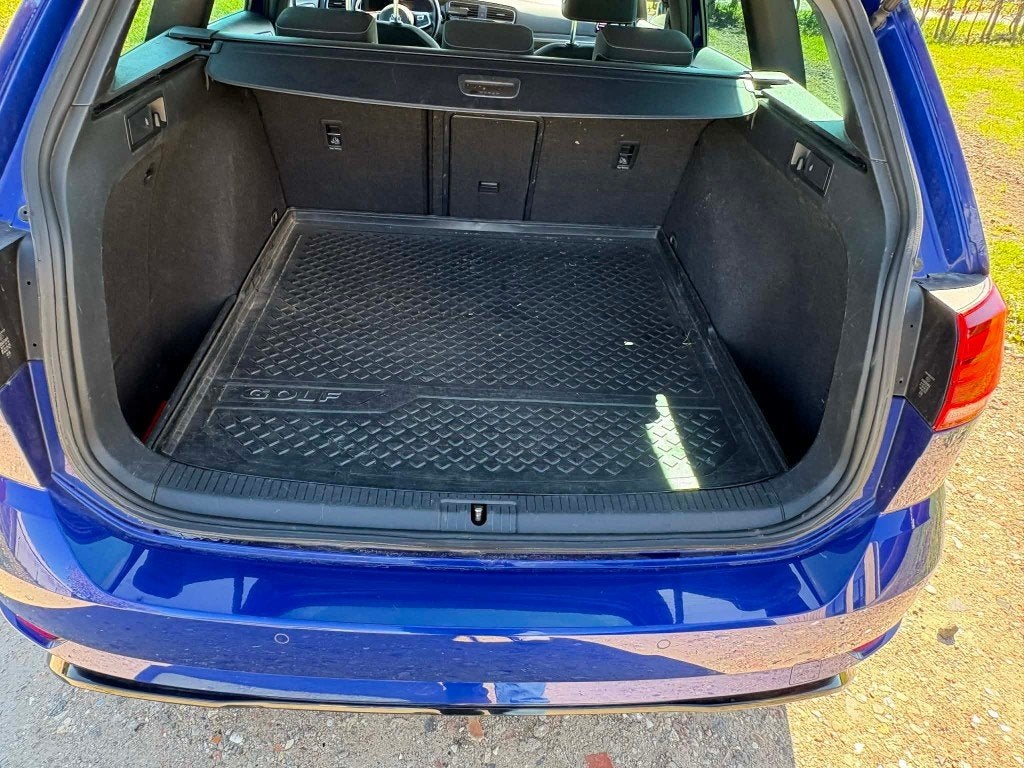Foto 24 van Volkswagen Golf Variant R-line 7-DSG (Inruil mogelijk)