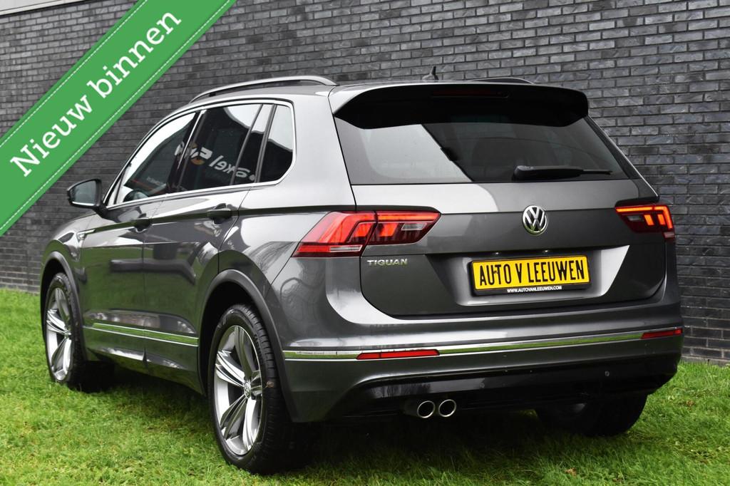 Volkswagen Tiguan 1.5 TSI R-Line NAVI/CARPLAY ANDROID/ACC/PD, Auto's, Volkswagen, 15 km/l, Euro 6, 150 pk, Bedrijf