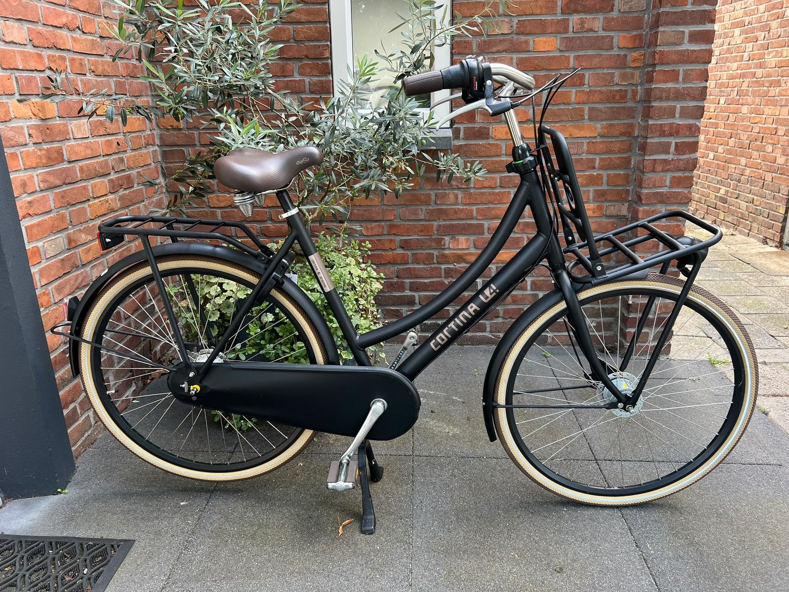 Cortina U4 Original Transport Meisjes/Damesfiets 28 inch T7, 53 tot 56 cm, Versnellingen, Zo goed als nieuw, Trommelrem
