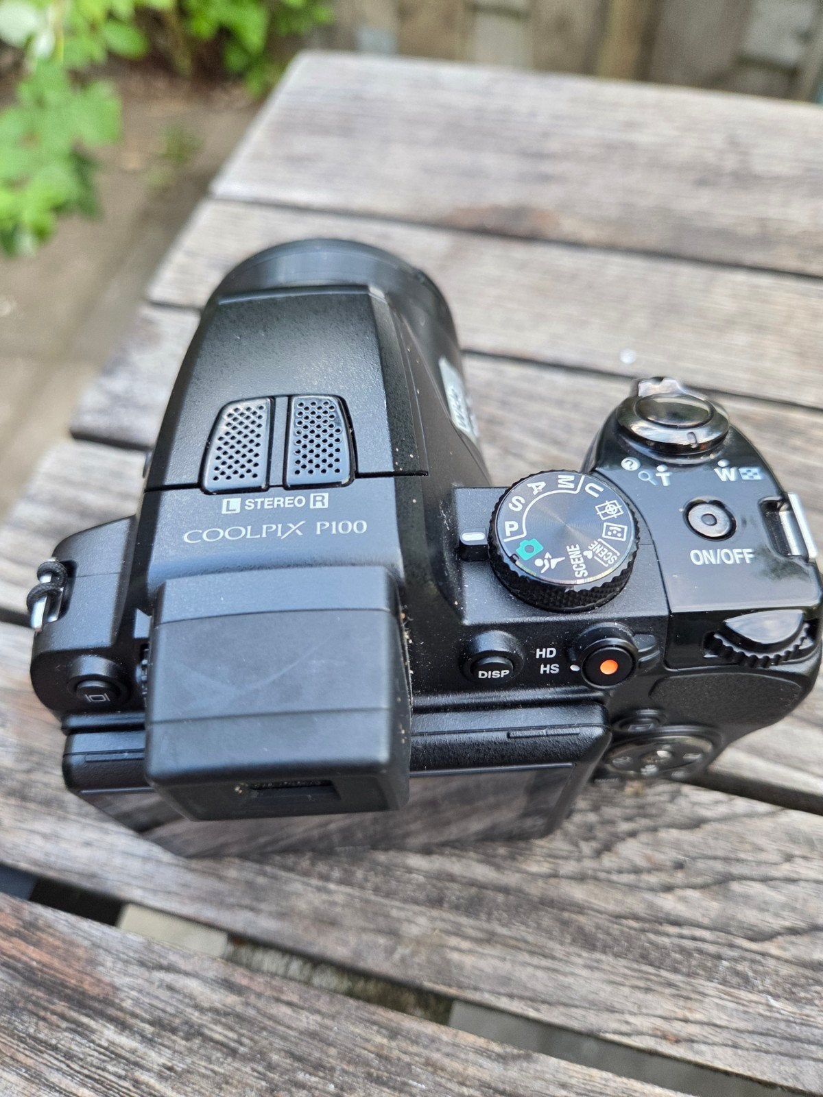 Nikon Coolpix P100 Bridgecamera met 26x optische zoom, Ophalen of Verzenden, Zo goed als nieuw, Geheugenkaart, Nikon