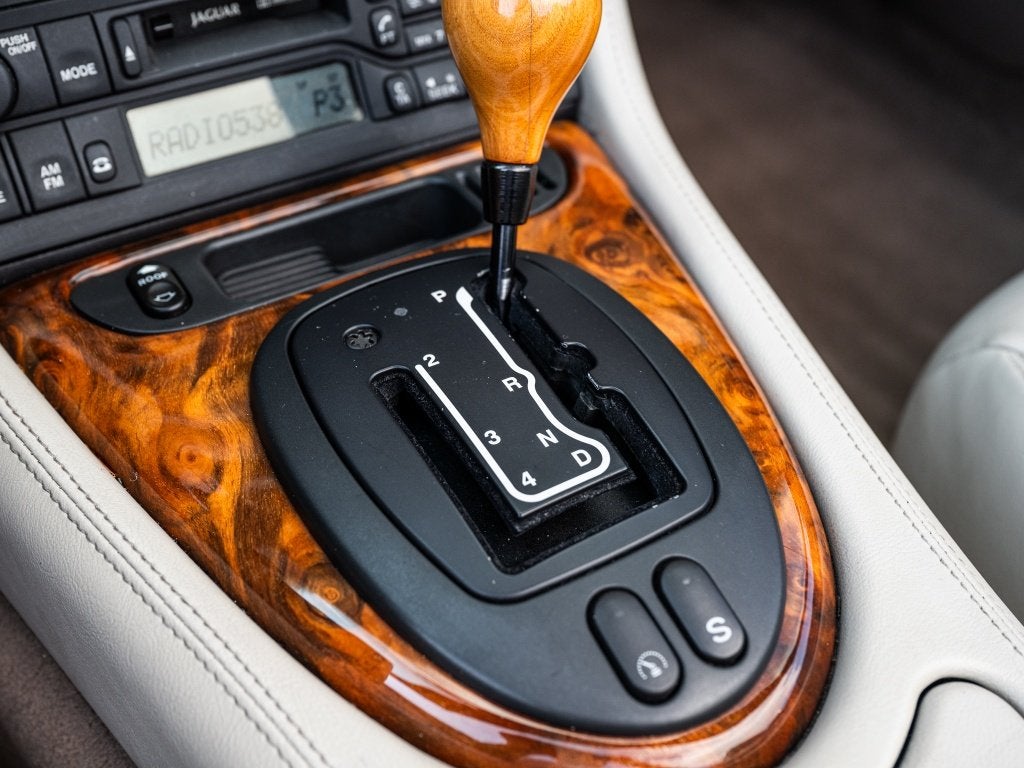 Jaguar XKR 4.0 V8 Convertible Youngtimer (bj 2000), foto 12