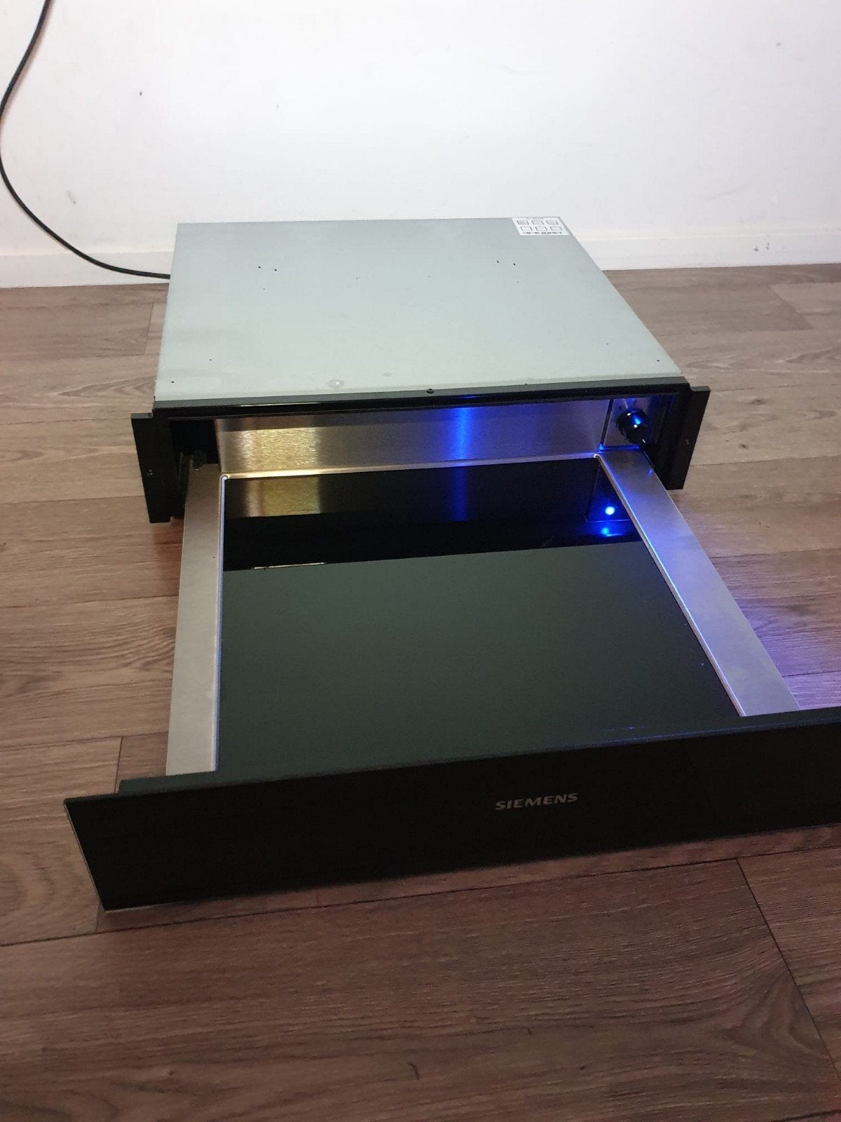 SIEMENS StudioLine warmhoudlade/ serviesverwarmer, Ophalen, Zo goed als nieuw, 25 tot 50 cm, Minder dan 100 cm
