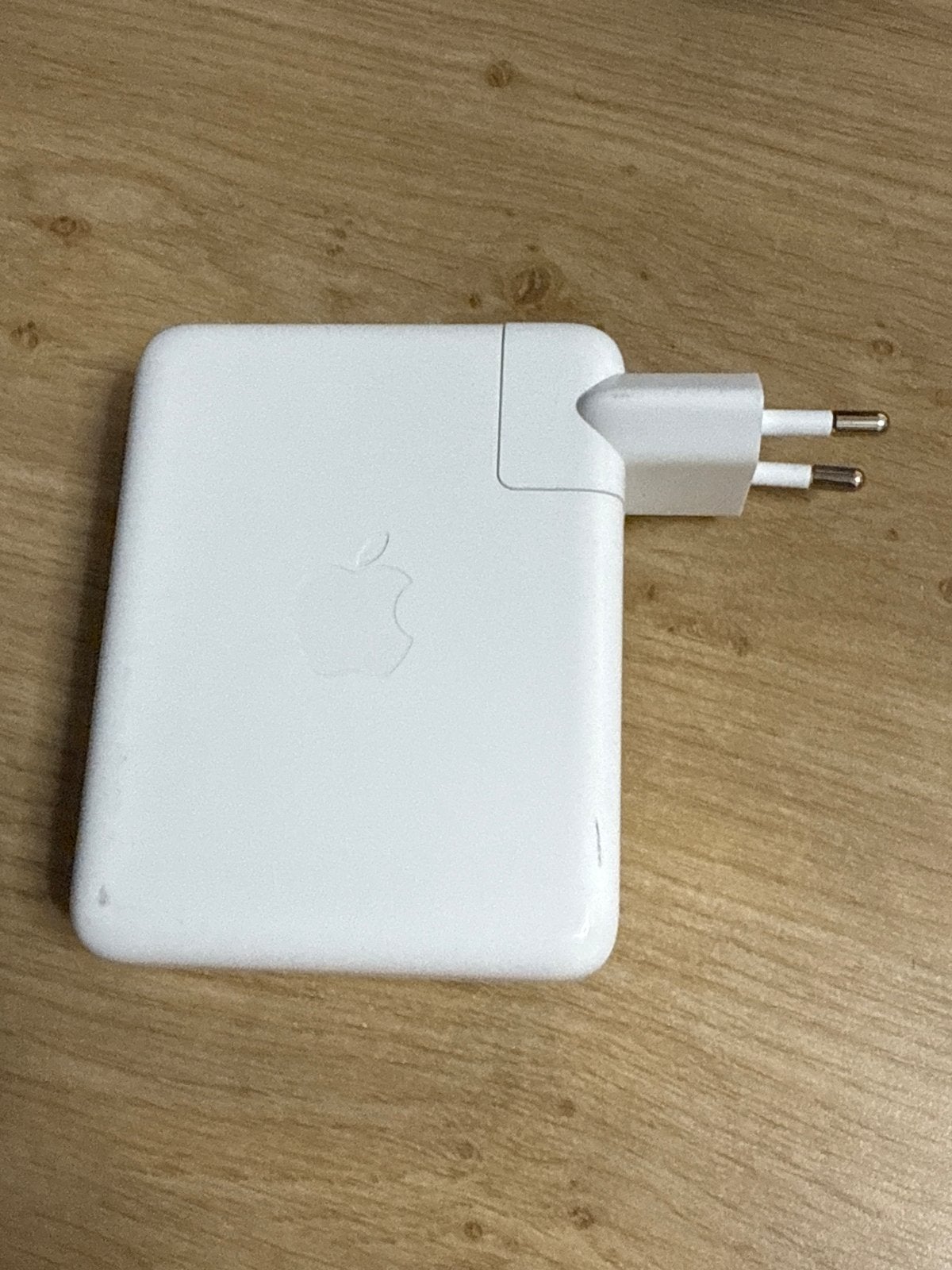 Apple 140W USB-C Power Adapter Oplader, Computers en Software, Ophalen of Verzenden, Zo goed als nieuw