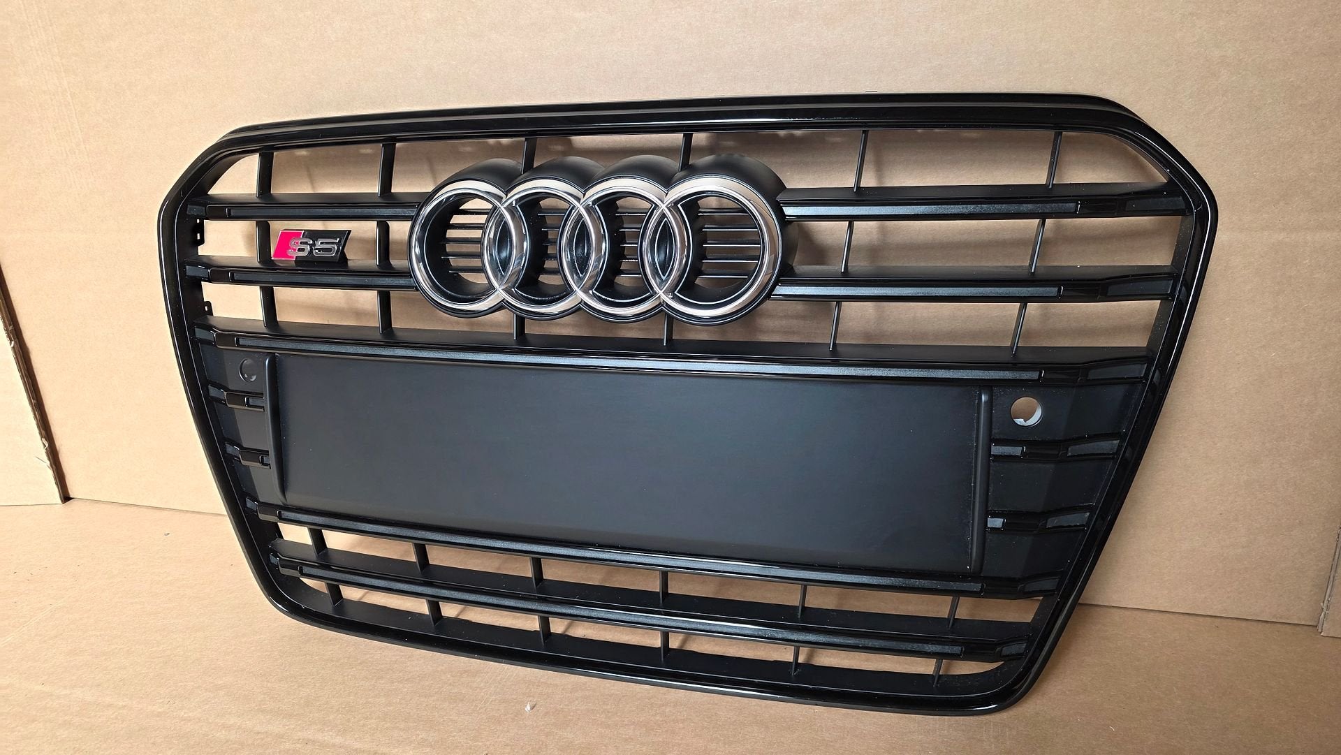 Grill Audi A5 8T Facelift S5 Orgineel Grille bj.2012-2016, Gebruikt, -, Voor, Ophalen of Verzenden