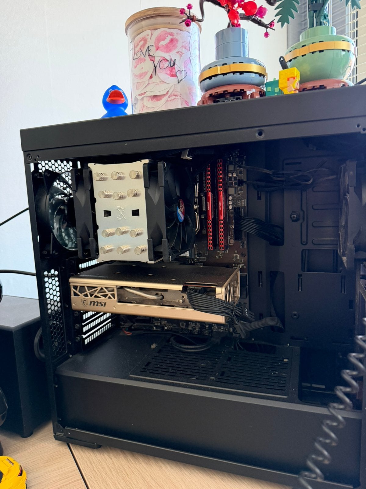 Gaming pc, Ophalen of Verzenden, Zo goed als nieuw