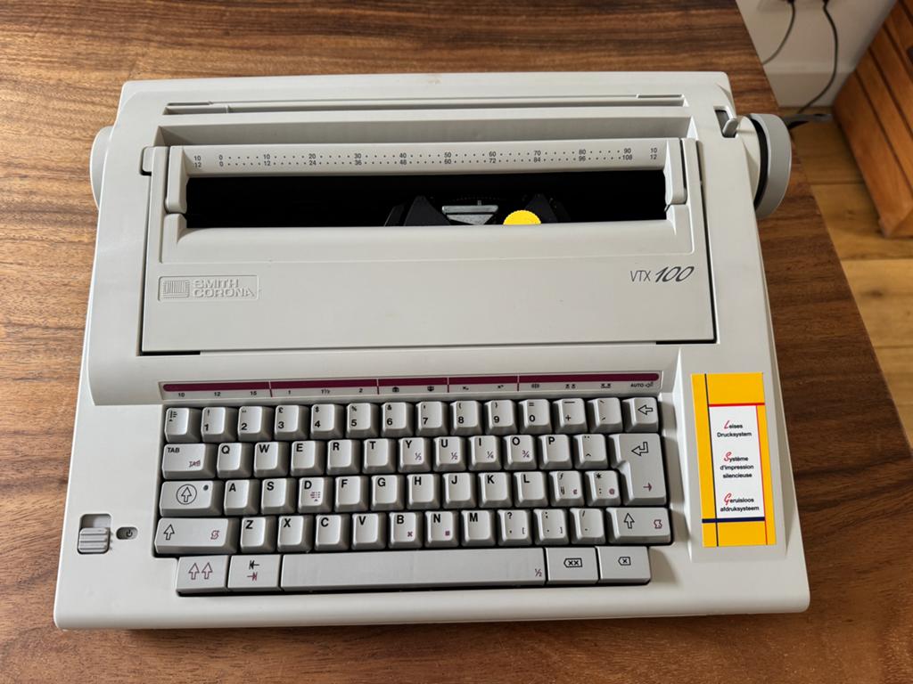 Smith Corona VTX-100 Elektronic Typewriter, Computers en Software, Ophalen of Verzenden