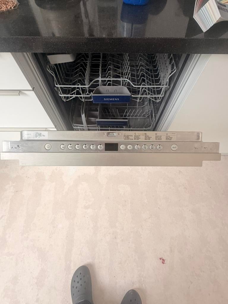 Inbouw vaatwasser siemens, Witgoed en Apparatuur, Vaatwasmachines, Ophalen, Zo goed als nieuw, Inbouw, Minder dan 85 cm