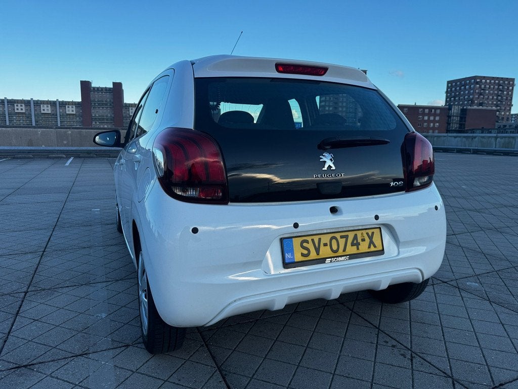 Peugeot 108 1.0 e-VTi Active AIRCO BT PARKEERSENSOR NAP, Auto's, Peugeot, Voorwielaandrijving, Stof, 4 stoelen, Wit